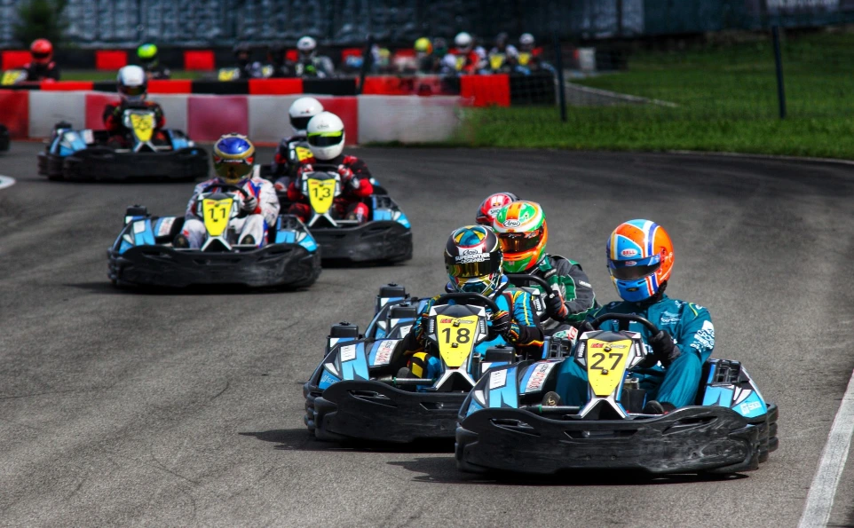 Service traiteur MK Circuit pour les groupes trophées